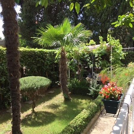 Garden Apartment Kaštela Exterior foto